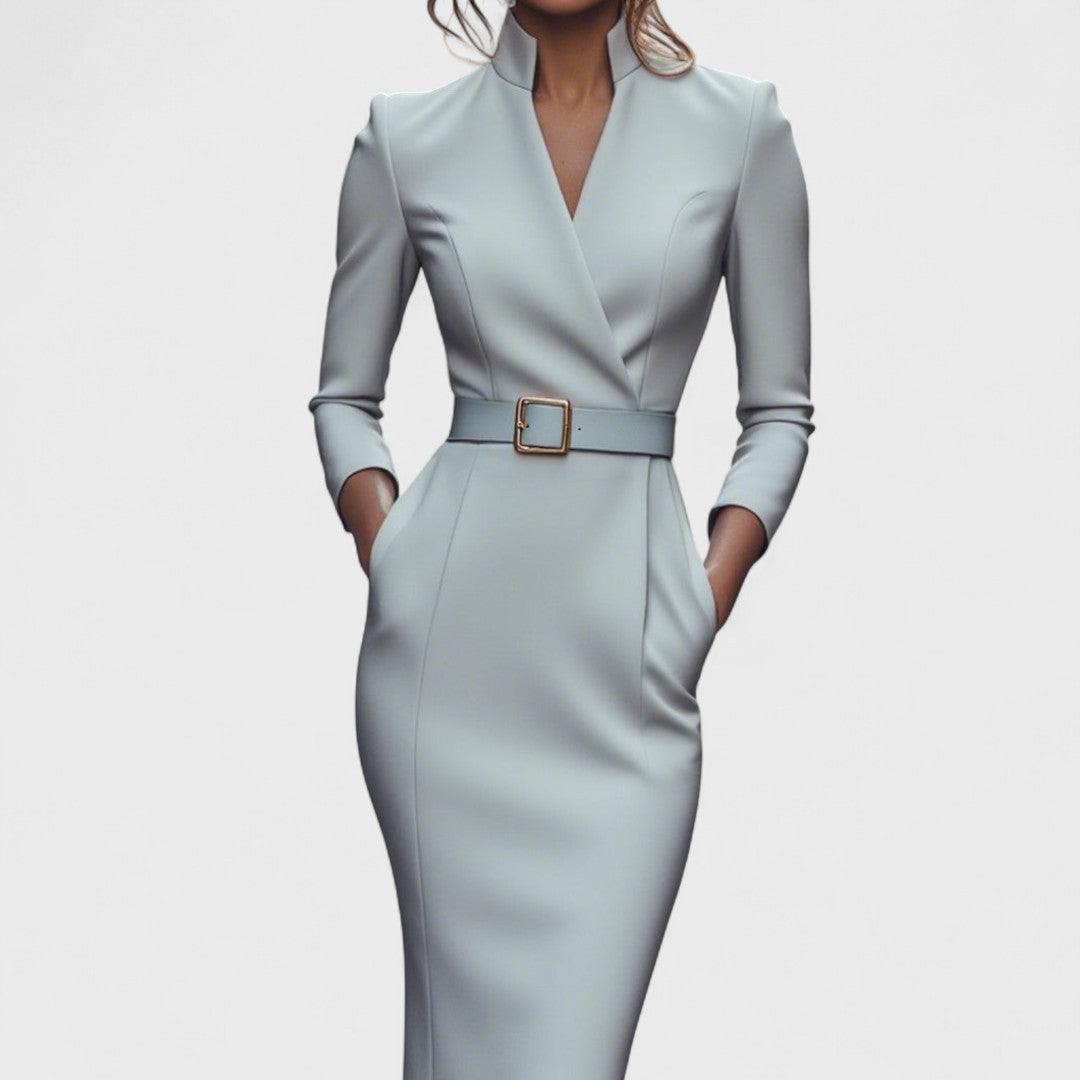 Mandarin™ | Robe Noire Élégante avec Ceinture et Col Mandarin