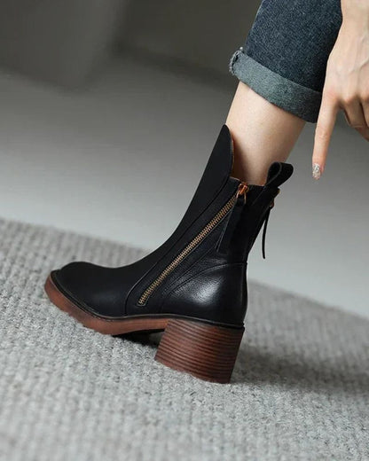 Valorine™ | Botte en cuir noire, élégante et intemporelle