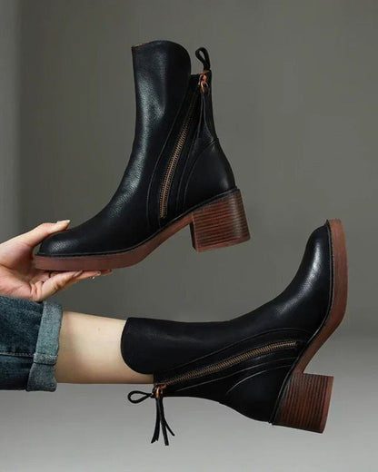 Valorine™ | Botte en cuir noire, élégante et intemporelle