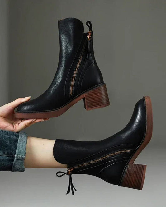 Valorine™ | Botte en cuir noire, élégante et intemporelle