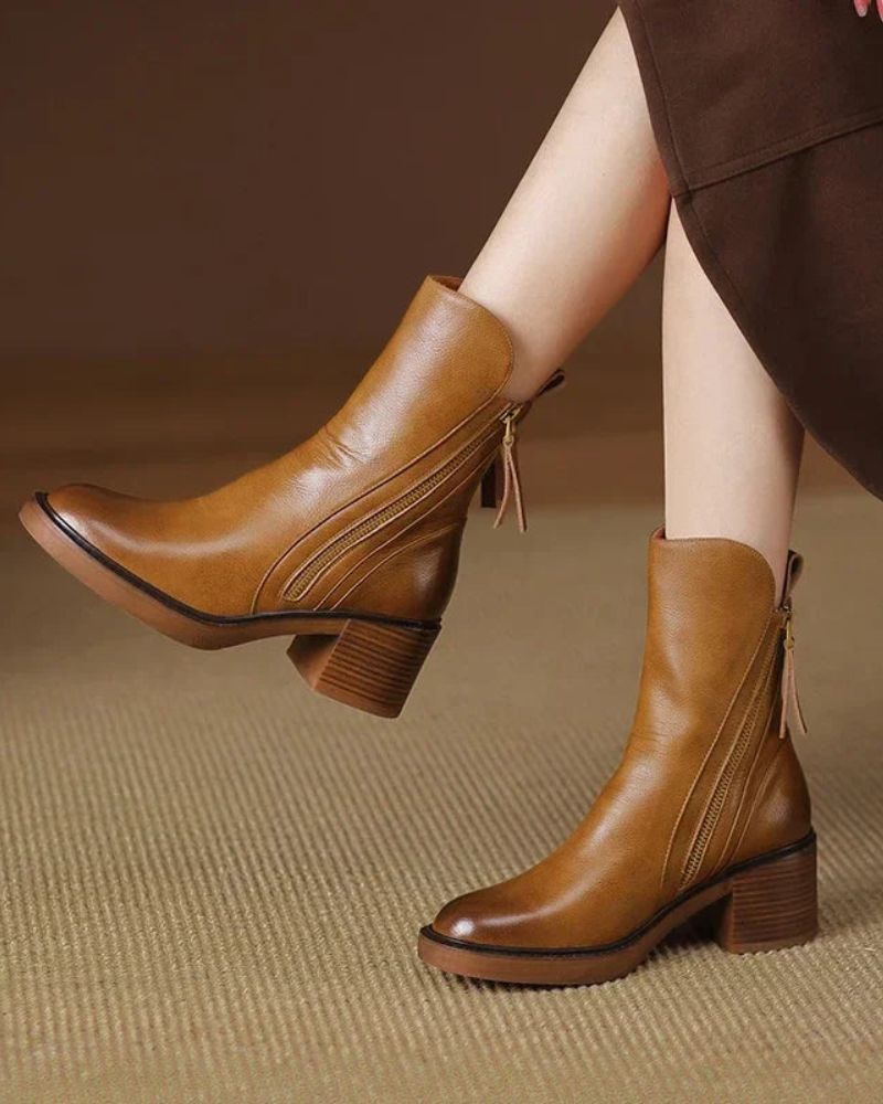 Valorine™ | Botte en cuir noire, élégante et intemporelle