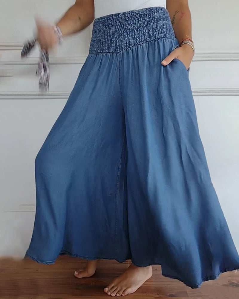 Pantalon à taille élastiquée et jambes larges