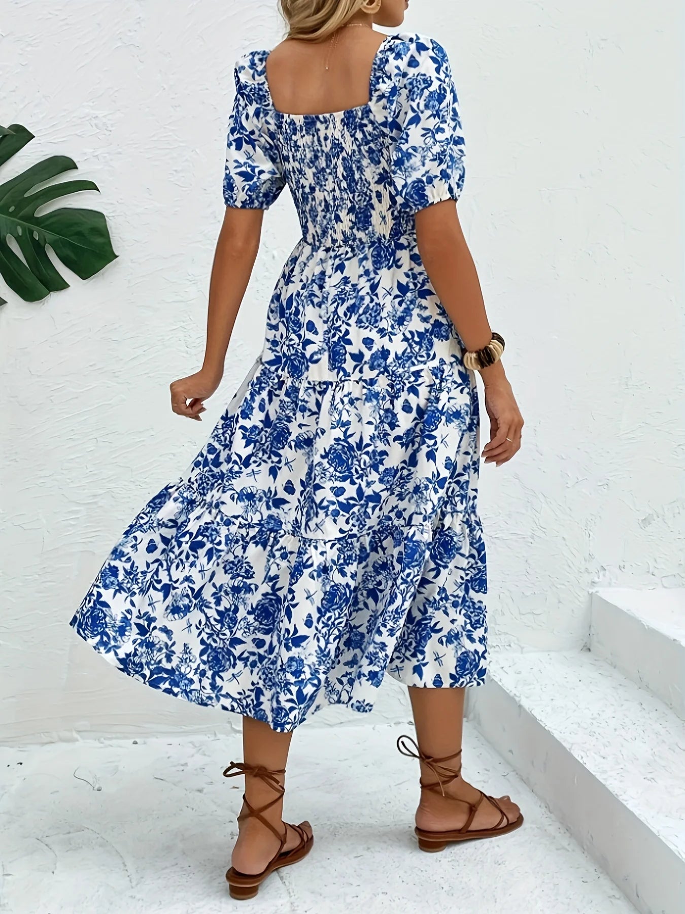 Robe longue et élégante à imprimé floral et col – Robe longue à imprimé floral