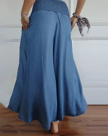 Pantalon à taille élastiquée et jambes larges